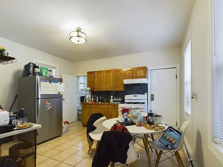 237 Tremont St — Photo 5