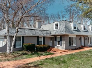 3695 Mary Cliff LANE, Brookfield, WI