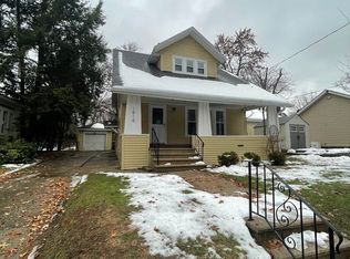 1914 Brentwood Ave, Kalamazoo, MI 49008