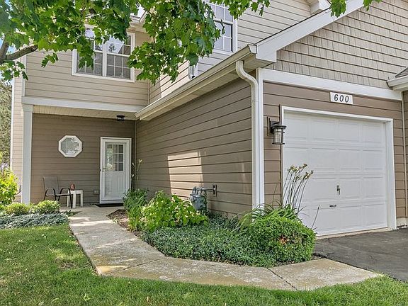 2nd image of 600 Woodhaven Dr