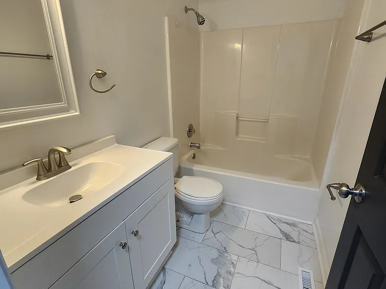 2922 Epperley Ave NW — Photo 10