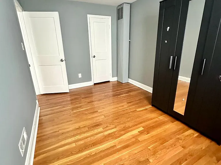 8318 Loch Raven Blvd — Photo 19