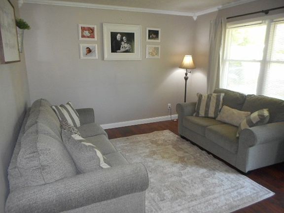 4th image of 7037 Ayer Dr