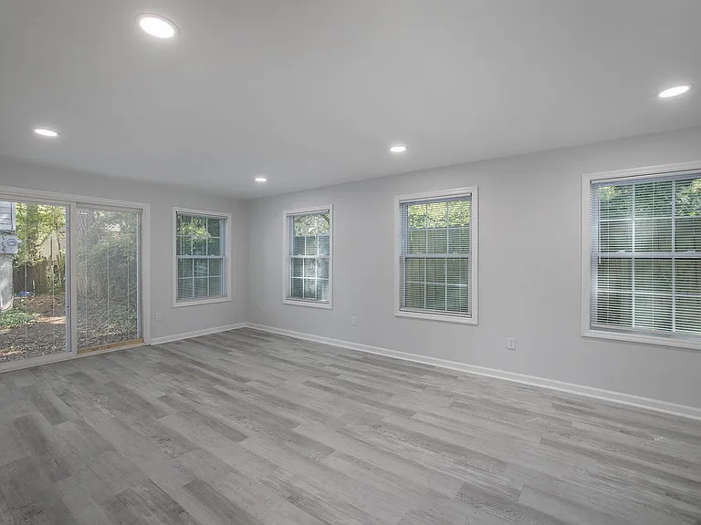 1131 Leesville St #D — Photo 9