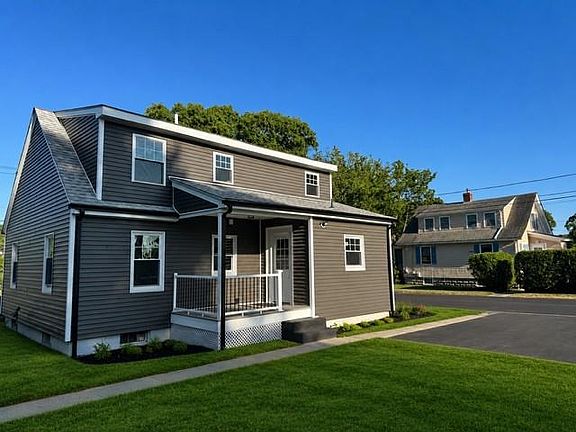 2nd image of 49 Metropolitan Park Dr