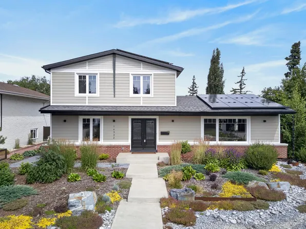 14332 51st Ave NW, Edmonton, AB T6H 0N1