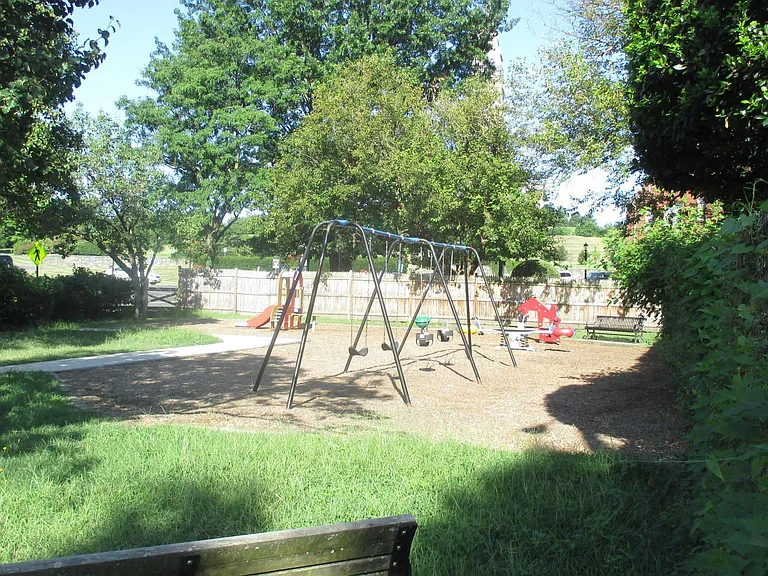 6 Sunset Dr #1 — Photo 12