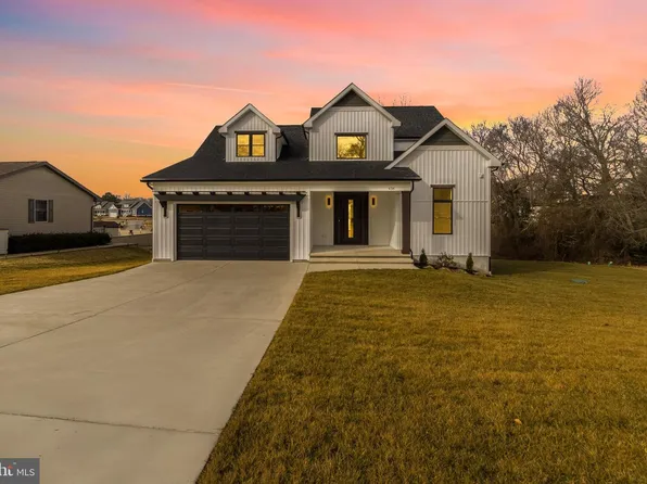 438 Delaware Ave, Millsboro, DE 19966