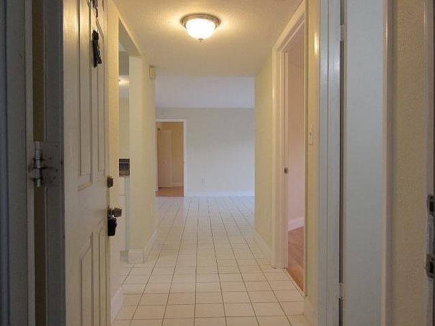 1st image of 444 NE 206th Ln APT 101
