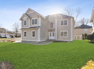 50 Evergreen Ave, Springfield, NJ 07081