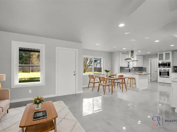 1123 Doral Ln, Houston, TX 77073