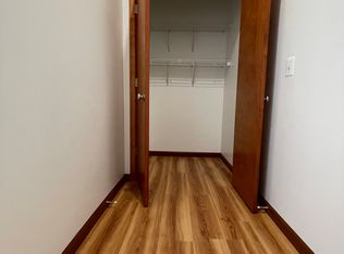 146 N 10th St UNIT 4A, Philadelphia, PA 19107