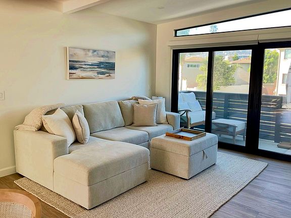 5th image of 110 Paseo De La Concha APT C