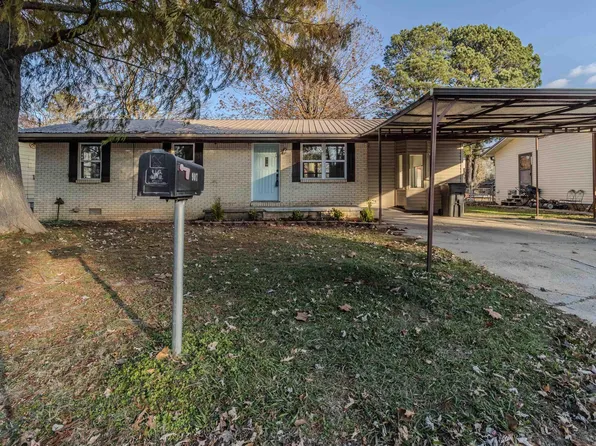 907 Sunrise Cir, Paragould, AR 72450