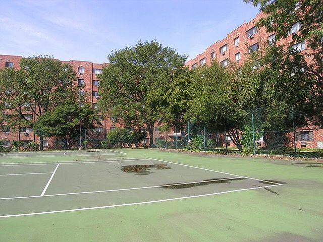 1st image of 5306 N Cumberland Ave APT 209
