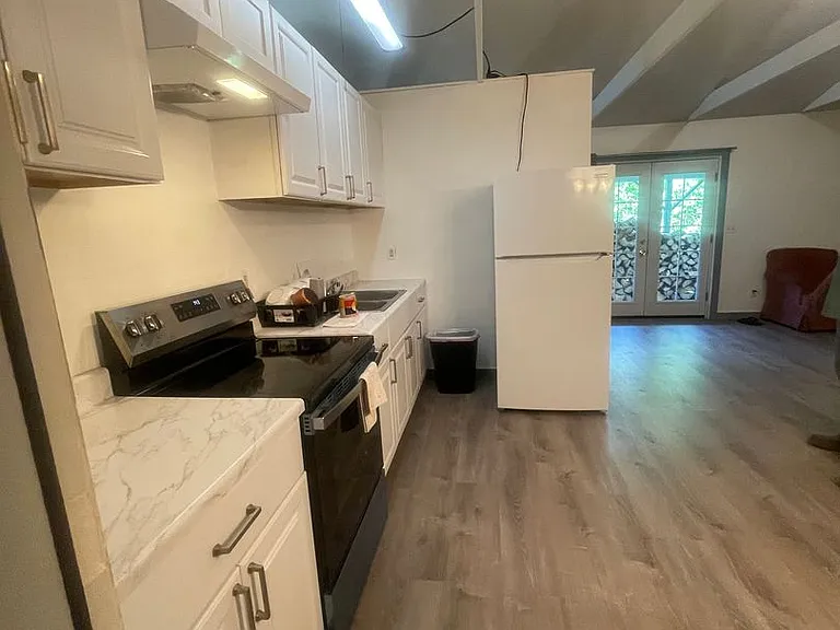 8800 W Bunting St — Photo 5