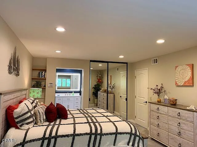 2351 Martinique Ln — Photo 13