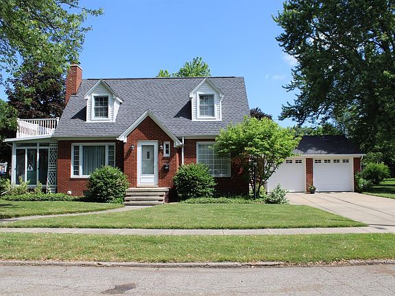 2nd image of 303 Smith Ave