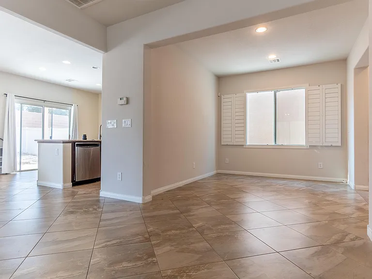 2279 Autumn Fire Ct — Photo 4