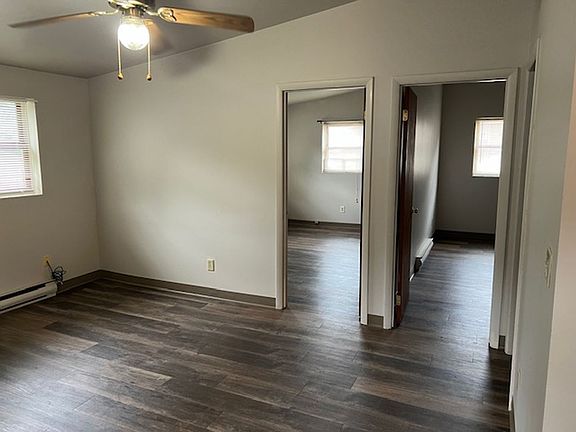 4th image of 1225 Bridge St APT D