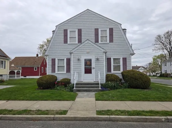 124 Felton St, New Bedford, MA 02745