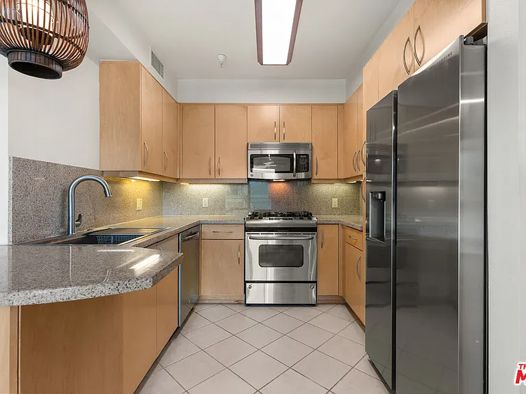 267 S San Pedro St #213 — Photo 11