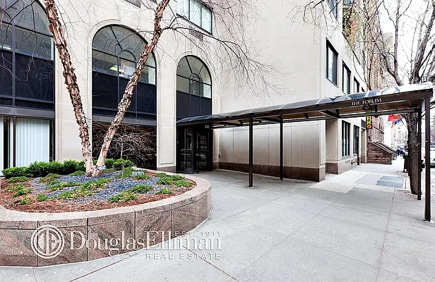 Rented by Douglas Elliman | media 18