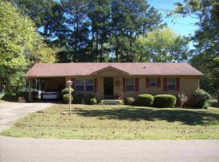 130 Carlisle Dr, Jackson, TN 38301