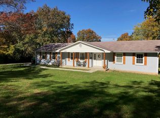 2 Sunset Dr, Troy, MO 63379