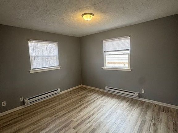 4th image of 6186 E 25th St