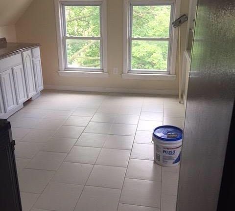 3rd image of 153 S Grove St Floor 3