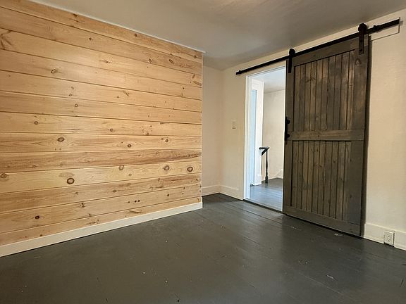 5th image of 72 Windsor St #1