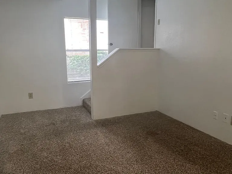 Emerald Cove Apartments — Photo 125