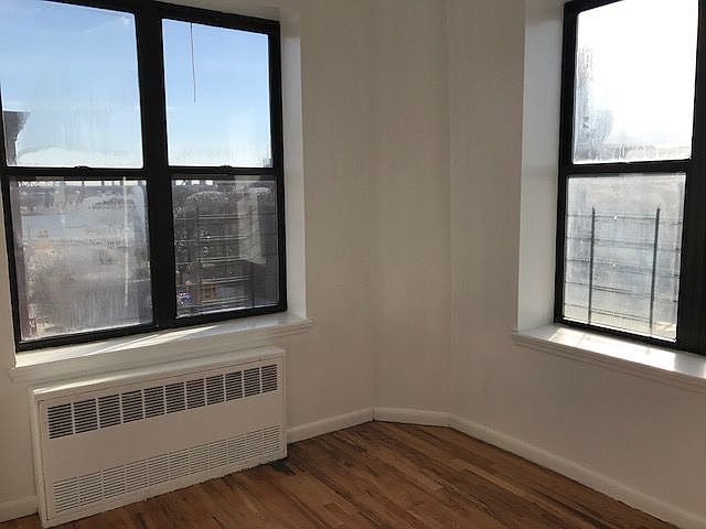 1st image of 455 E 116th St APT 18