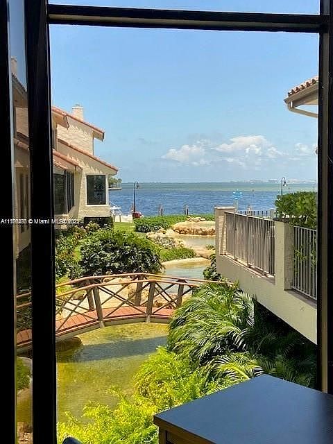 1st image of 2000 S Bayshore Dr APT 34