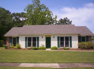 6366 Willow Glen Dr, Montgomery, AL 36117