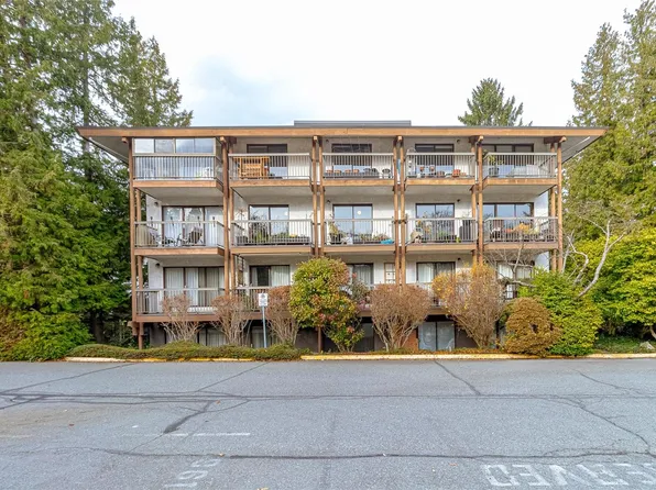 1005 McKenzie Ave #419, Saanich, BC V8X 4A9