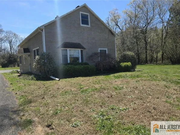 149 Stage Coach Rd, Millstone Township, NJ 08510