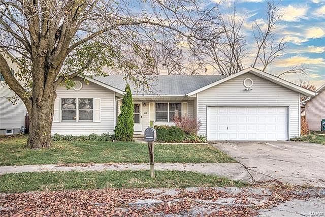 1st image of 412 Wilson Park Ln