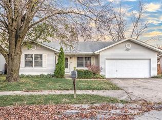 412 Wilson Park Ln, Granite City, IL 62040