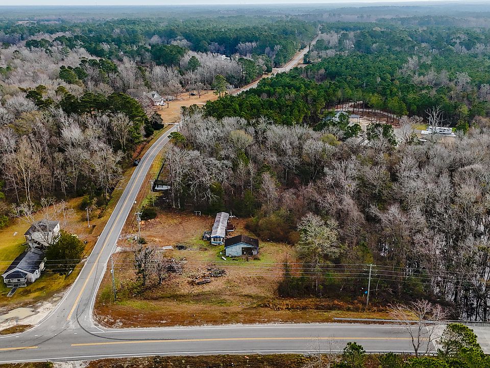 2nd image of 3203 Lewis Loop Road SE