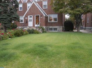 7117 Dungan Rd, Philadelphia, PA 19111