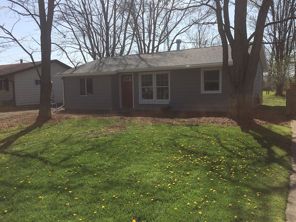 1st image of 383 Holly Dr