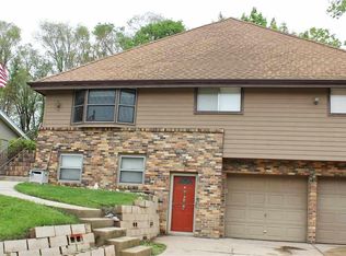 4423 Ravine Park Dr, Sioux City, IA 51106