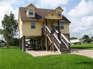 1789 County Road 291 Red Bend Rd, Sargent, TX 77414