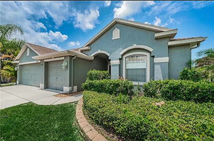 1st image of 2647 Wood Pointe Dr
