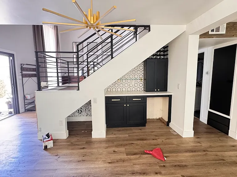 4270 Rous St — Photo 15
