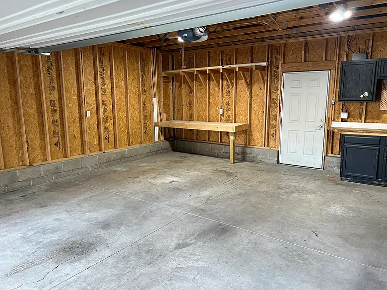 800 Heyl Ave — Photo 38