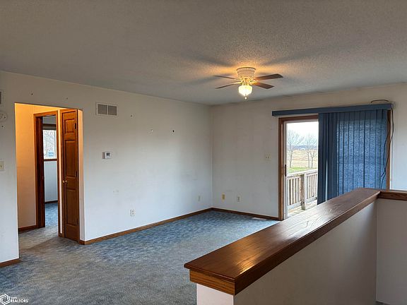 4th image of 807 Chestnut St