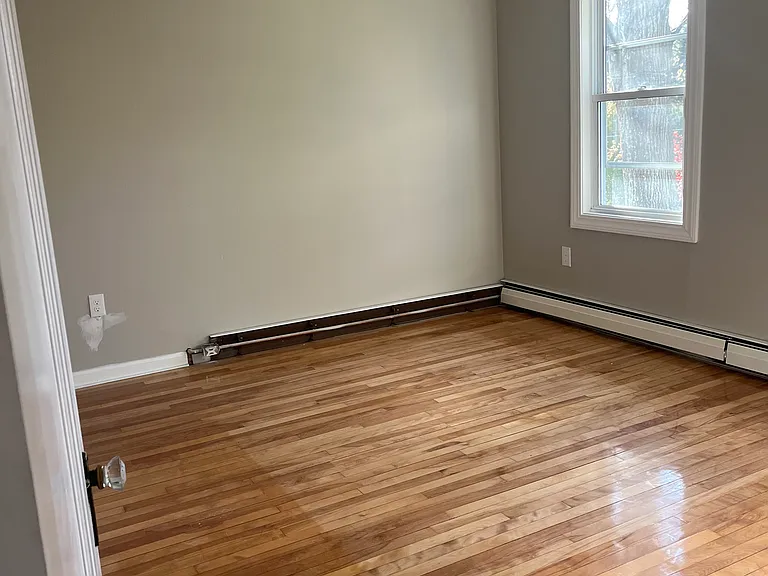 318 Holden St #1 — Photo 11